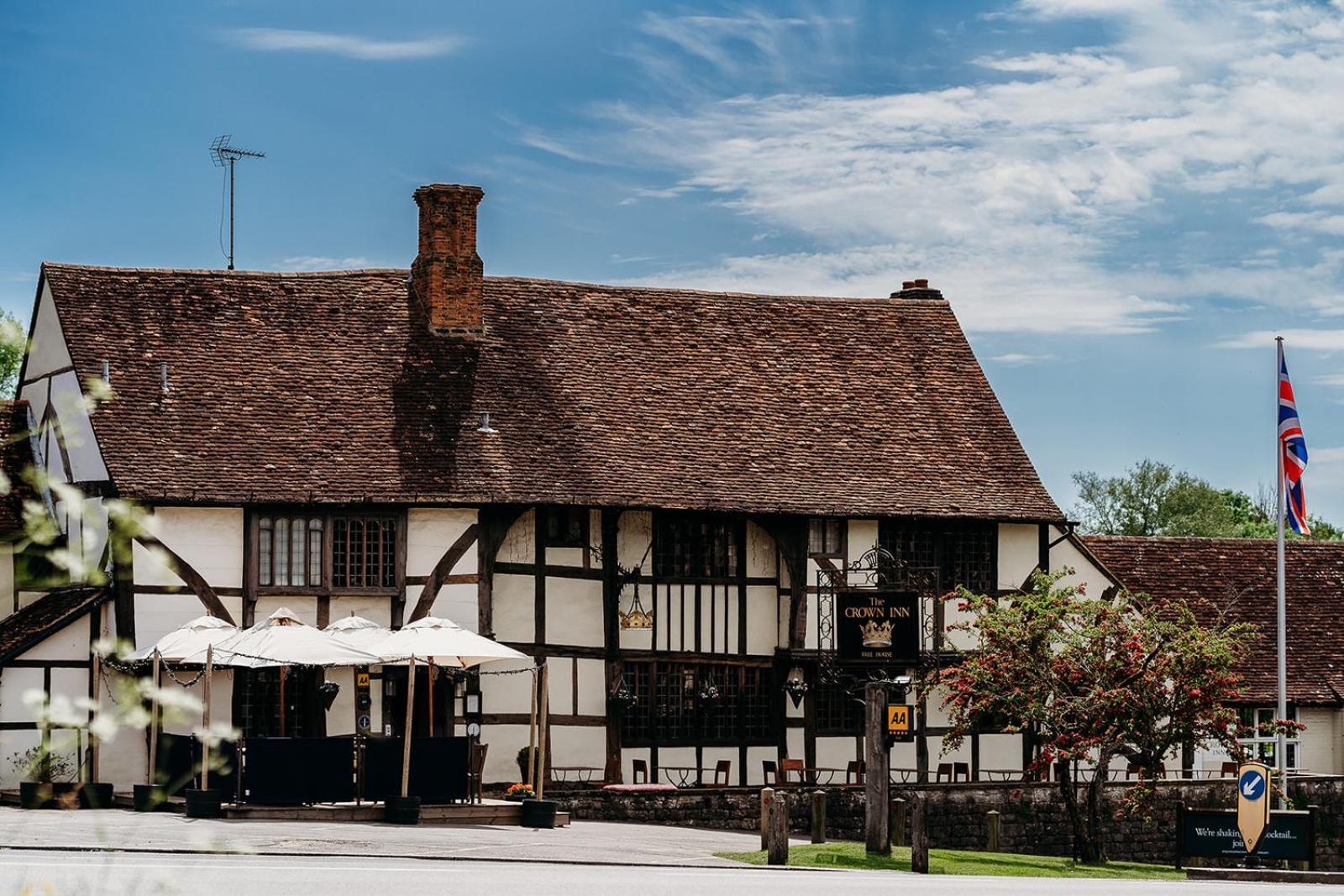 The Crown Inn Chiddingfold Eksteriør billede