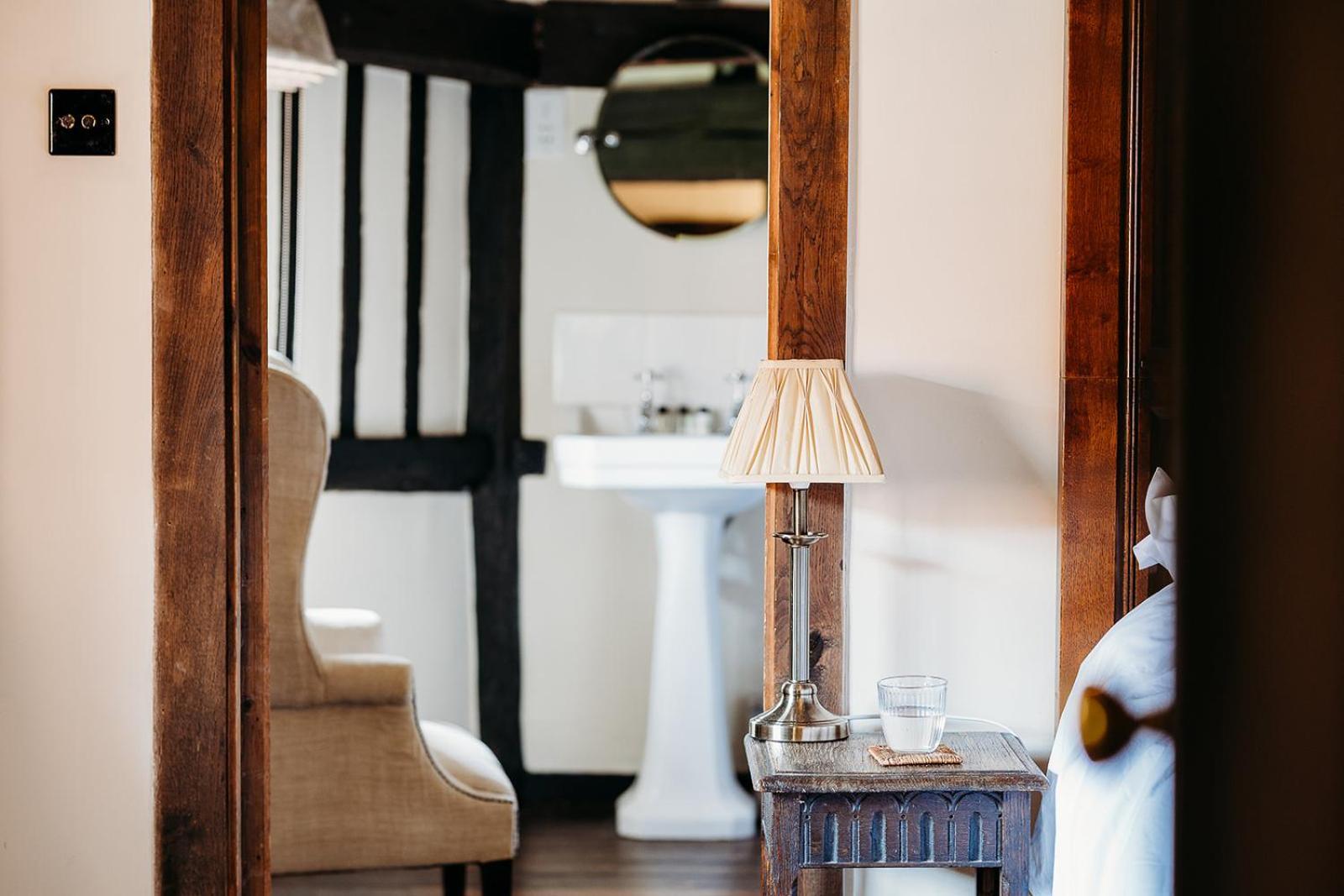 The Crown Inn Chiddingfold Eksteriør billede