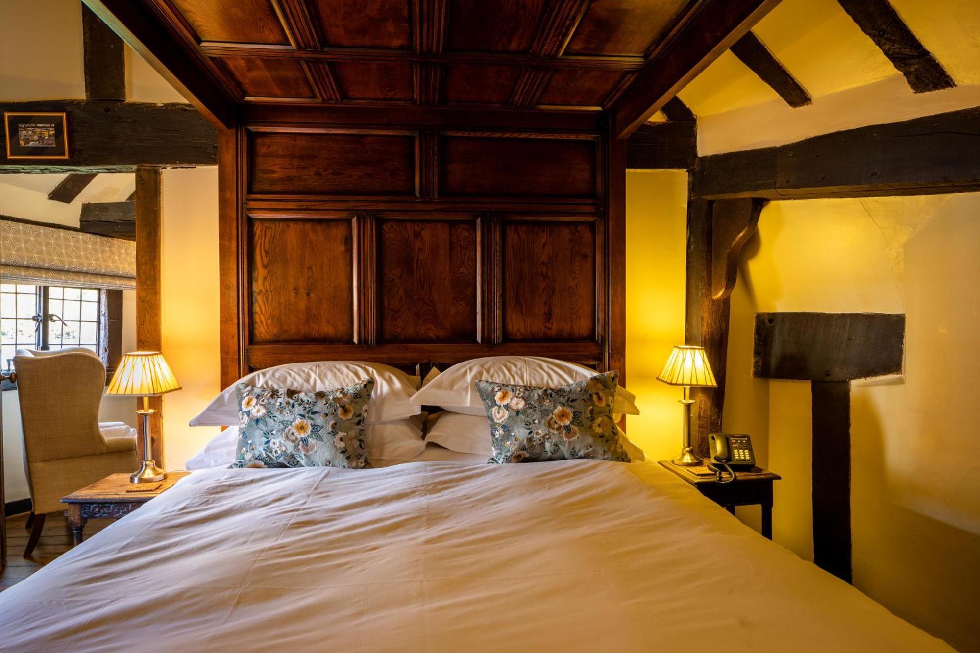 The Crown Inn Chiddingfold Værelse billede